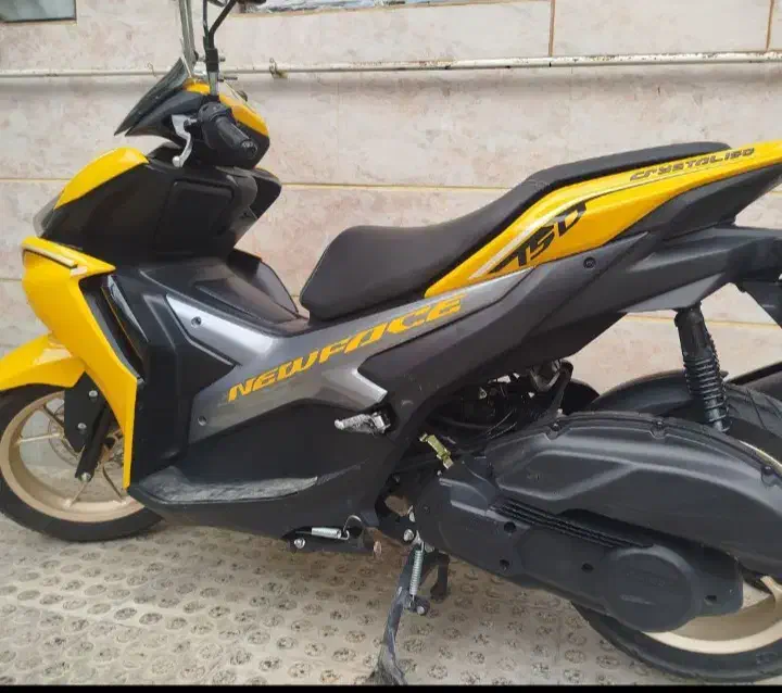 آیروکس ۴۰۲|موتورسیکلت|زند, |دیوار