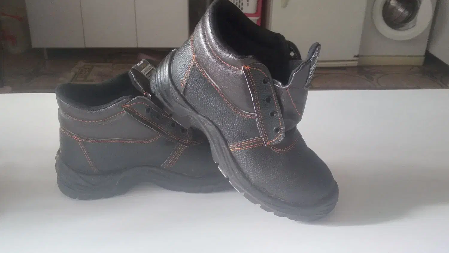 سلام یه جفت نیم بوت|کیف، کفش، کمربند|خرم‌آباد, |دیوار