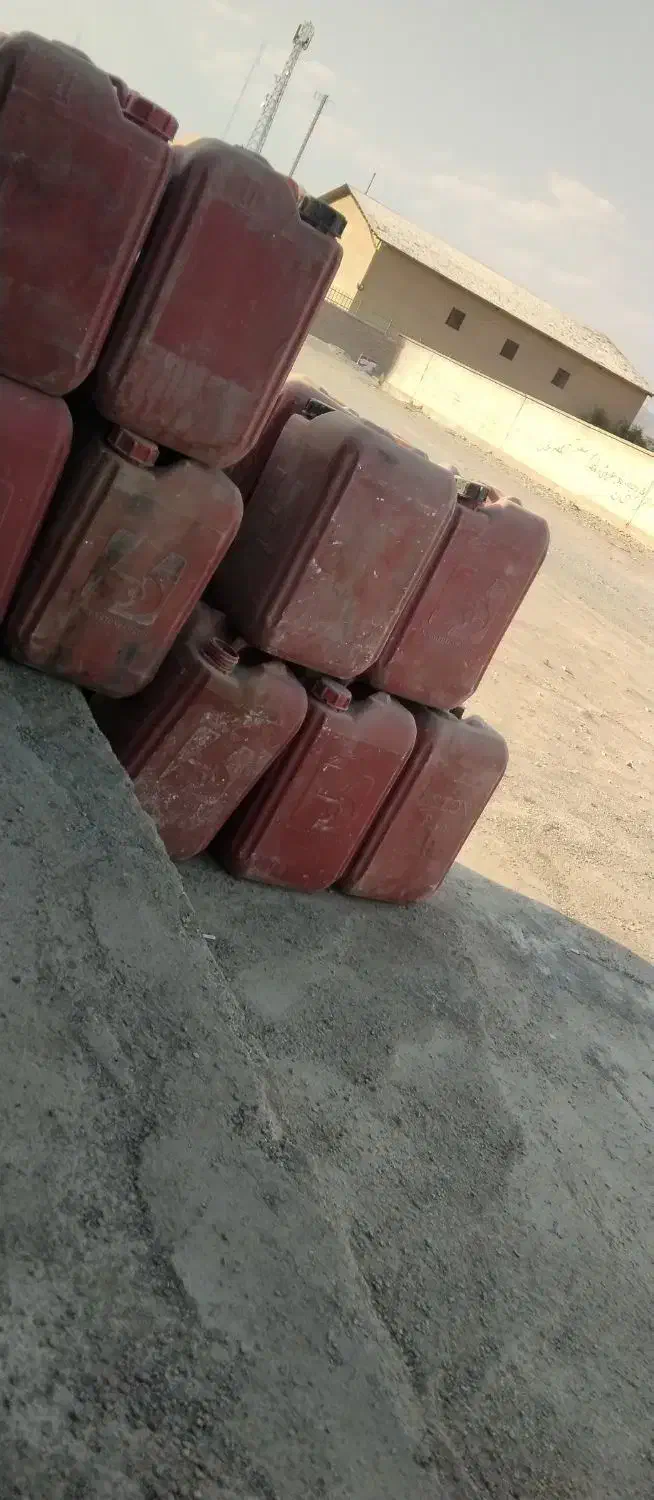 بیست لیتری خارجی درجه یک|عمدهفروشی|میرجاوه, |دیوار