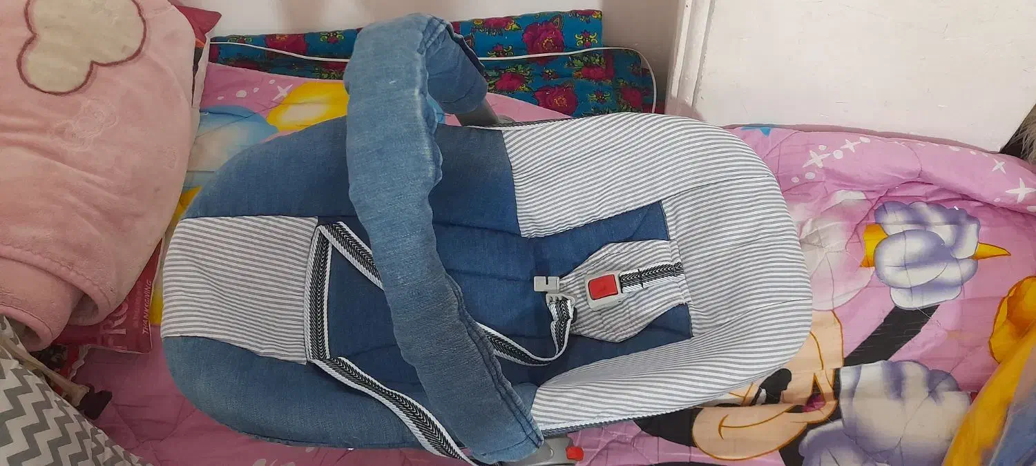 کریر نوزاد|کالسکه و لوازم جانبی|سمنان, |دیوار