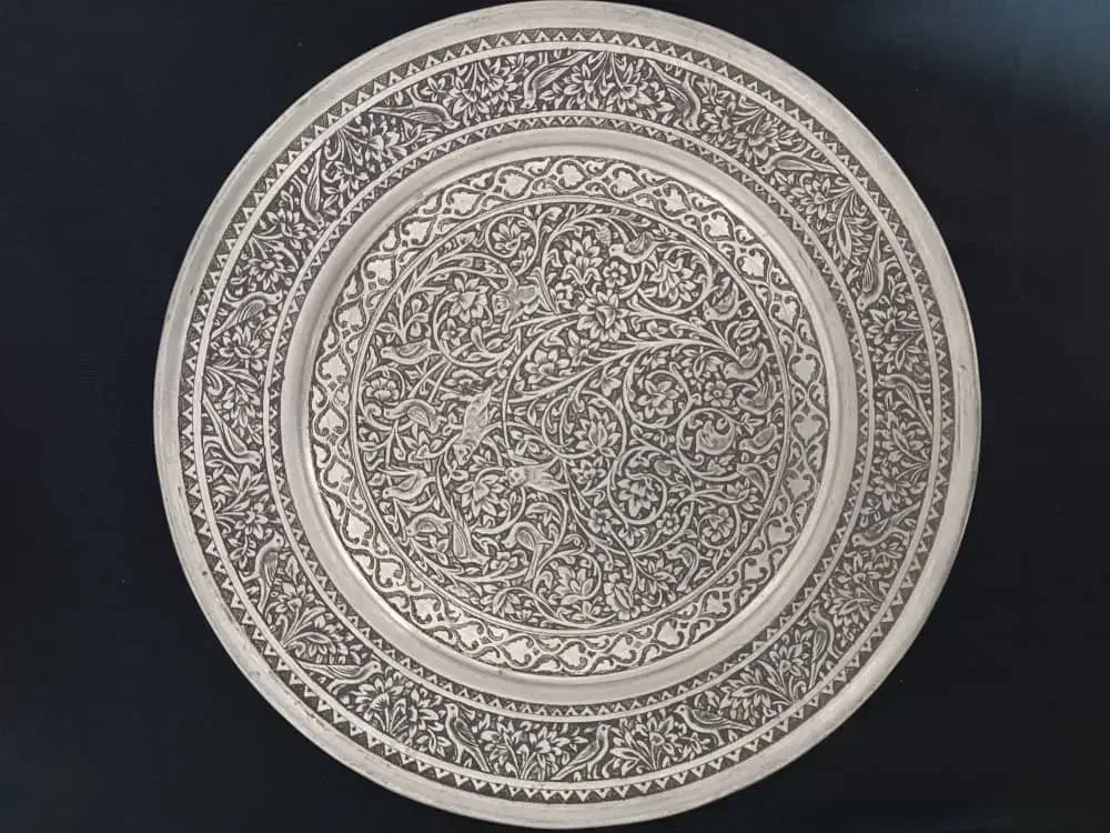 اجناس آنتیک هنری|کلکسیون اشیاء عتیقه|اصفهان, باغ دریاچه|دیوار