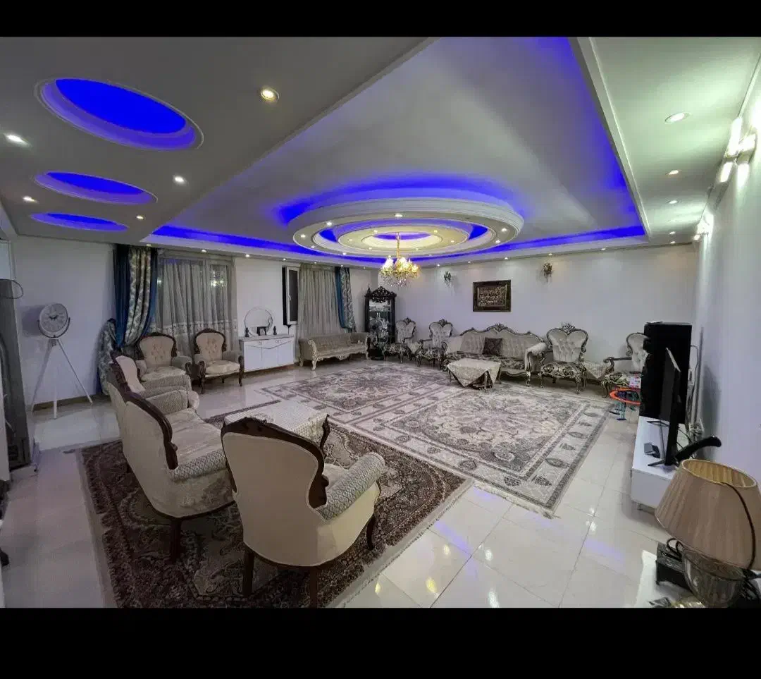 اپارتمان ۱۱۲ متری حصارک پایین|فروش آپارتمان|اسلامشهر, شهرک سعیدیه|دیوار