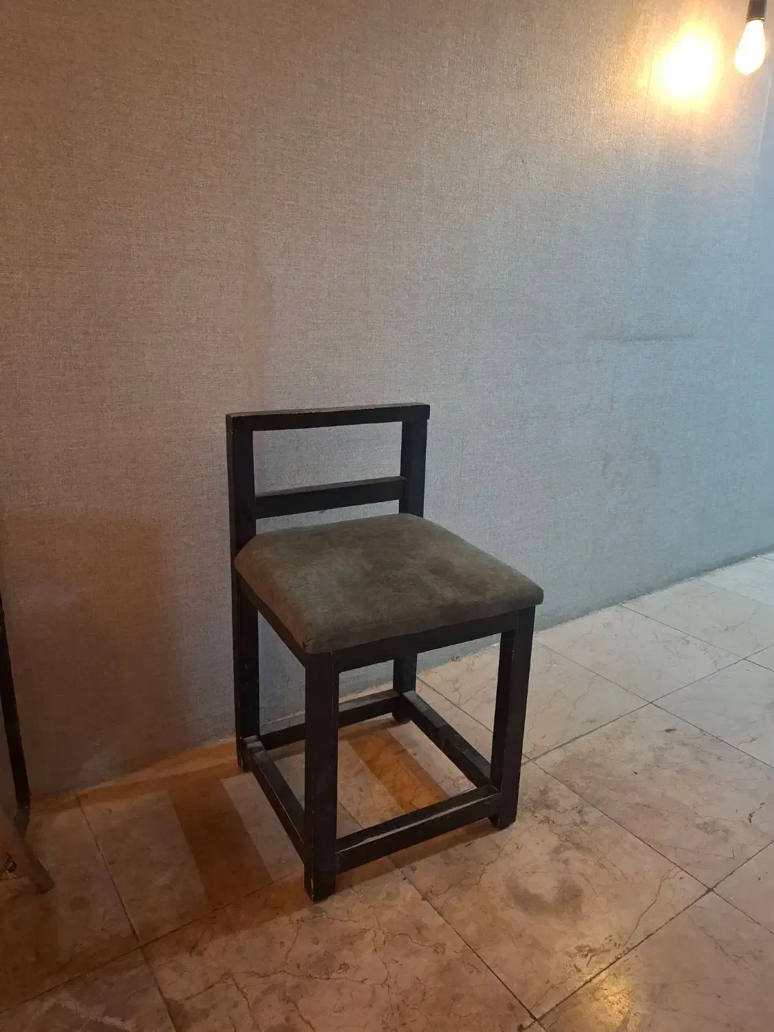 نیمکت و صندلی|صندلی و نیمکت|کرمانشاه, |دیوار