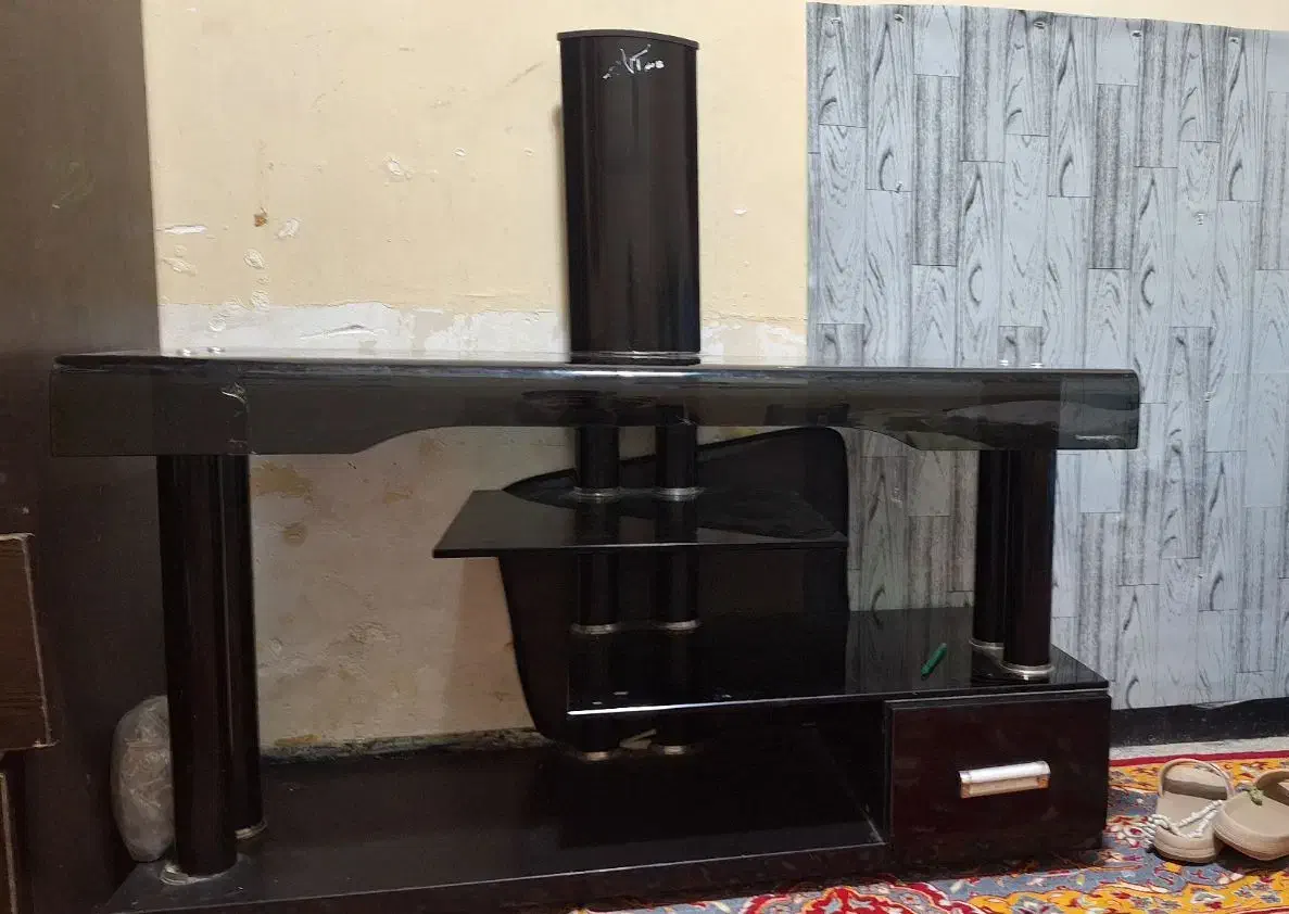 میز تلوزیون|میز تلویزیون|فیروزآباد (فارس), |دیوار