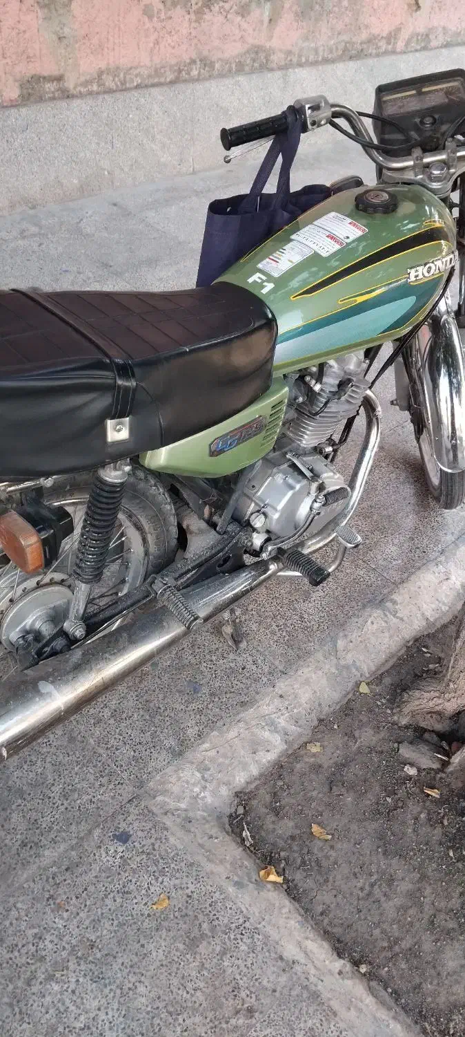 موتورسیکلت ۱۲۵ مدل ۹۰|موتورسیکلت|شیراز, راهنمایی|دیوار