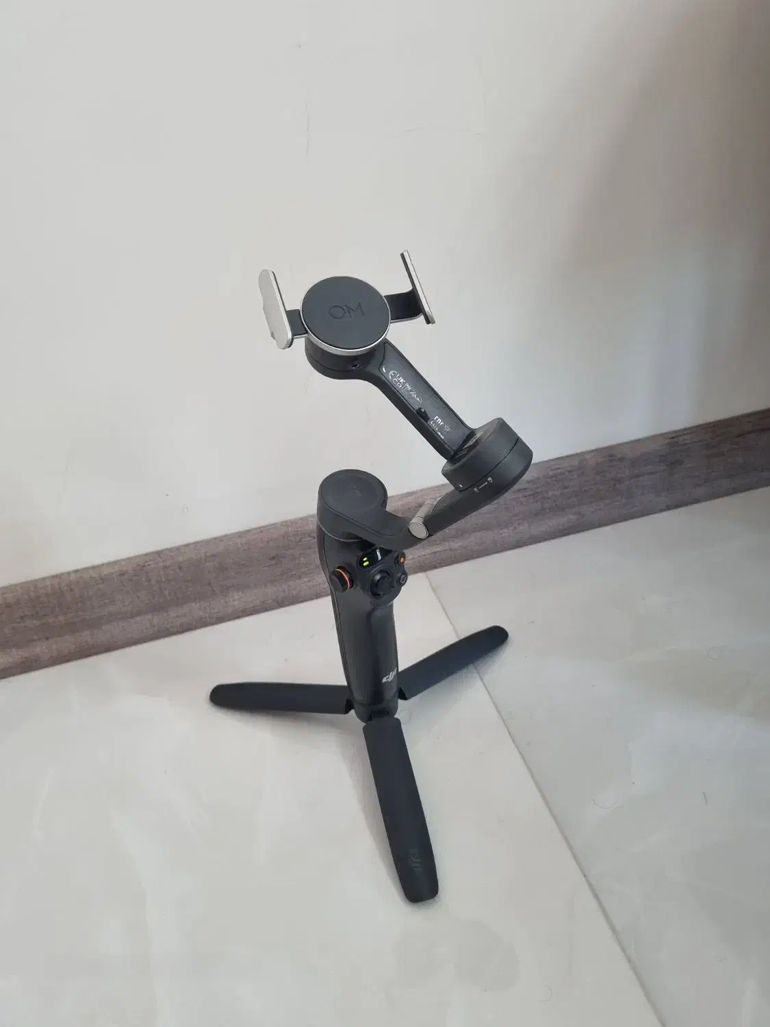 گیمبال osmo mobile 6|دوربین عکاسی و فیلمبرداری|اصفهان, خرم|دیوار