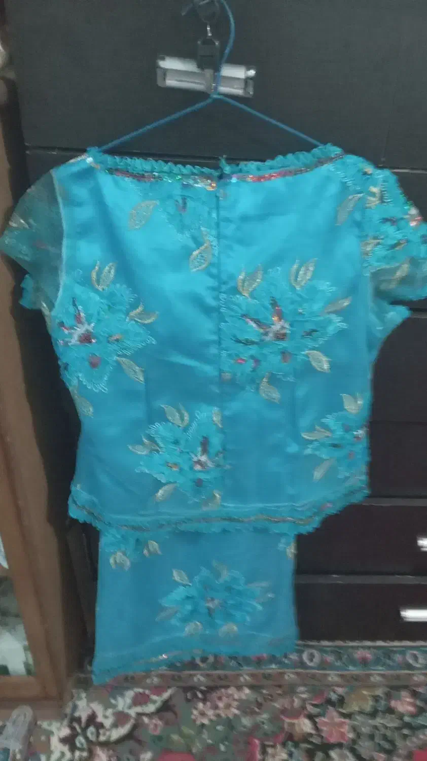 یه. کت دامن  پولک دوزی  مجلسی|لباس|شیروان (لرستان), |دیوار