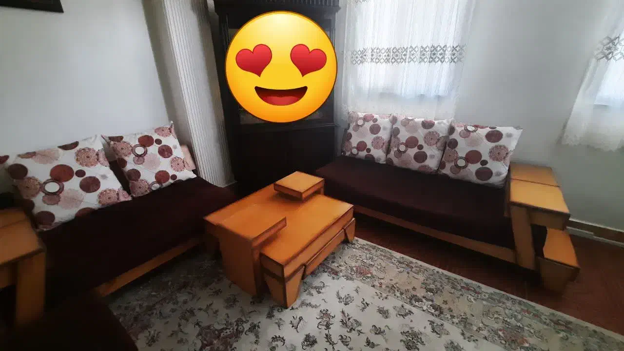 مبل|مبلمان خانگی و میز عسلی|اندیشه, اندیشه فاز ۱|دیوار