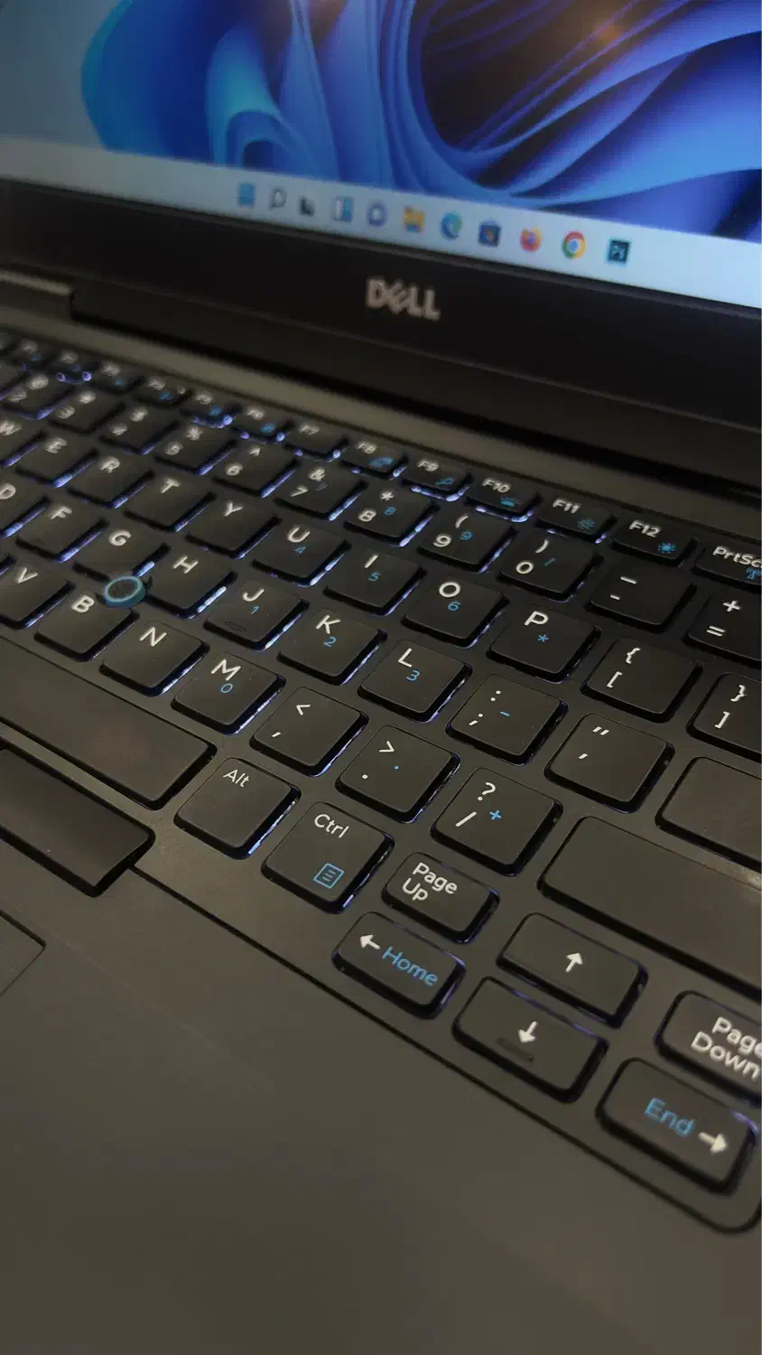 لپتاپDellباپردازنده قدرتمندHوگرافیک مجزاFirePro|رایانه همراه|گلبهار, شهر جدید گلبهار|دیوار