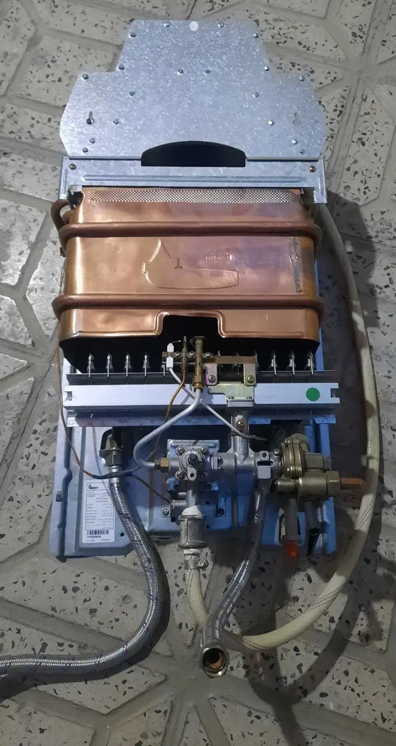 آبگرمکن دیواری|آبگرمکن، پکیج، شوفاژ|ایلام, |دیوار