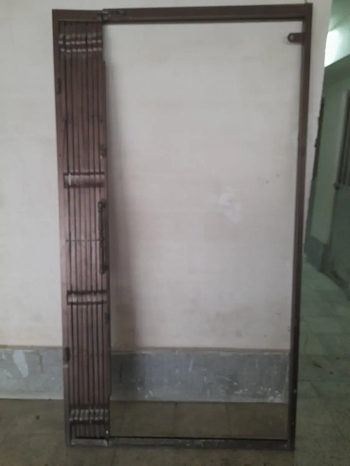 در آکاردئونی و درچوبی و روشور|مصالح و تجهیزات ساختمان|گلبهار, شهر جدید گلبهار|دیوار