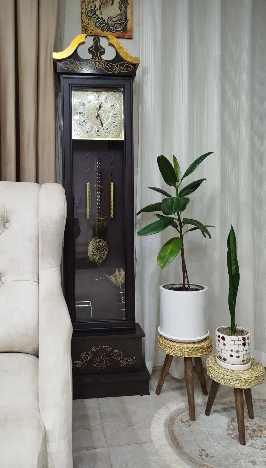 ساعت ایستاده|ساعت دیواری و تزئینی|قروه, |دیوار