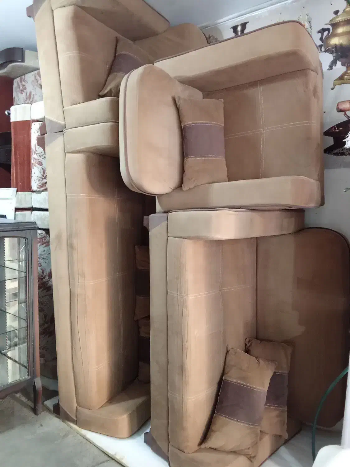 مبل و جلو مبلی|مبلمان خانگی و میز عسلی|قوچان, |دیوار