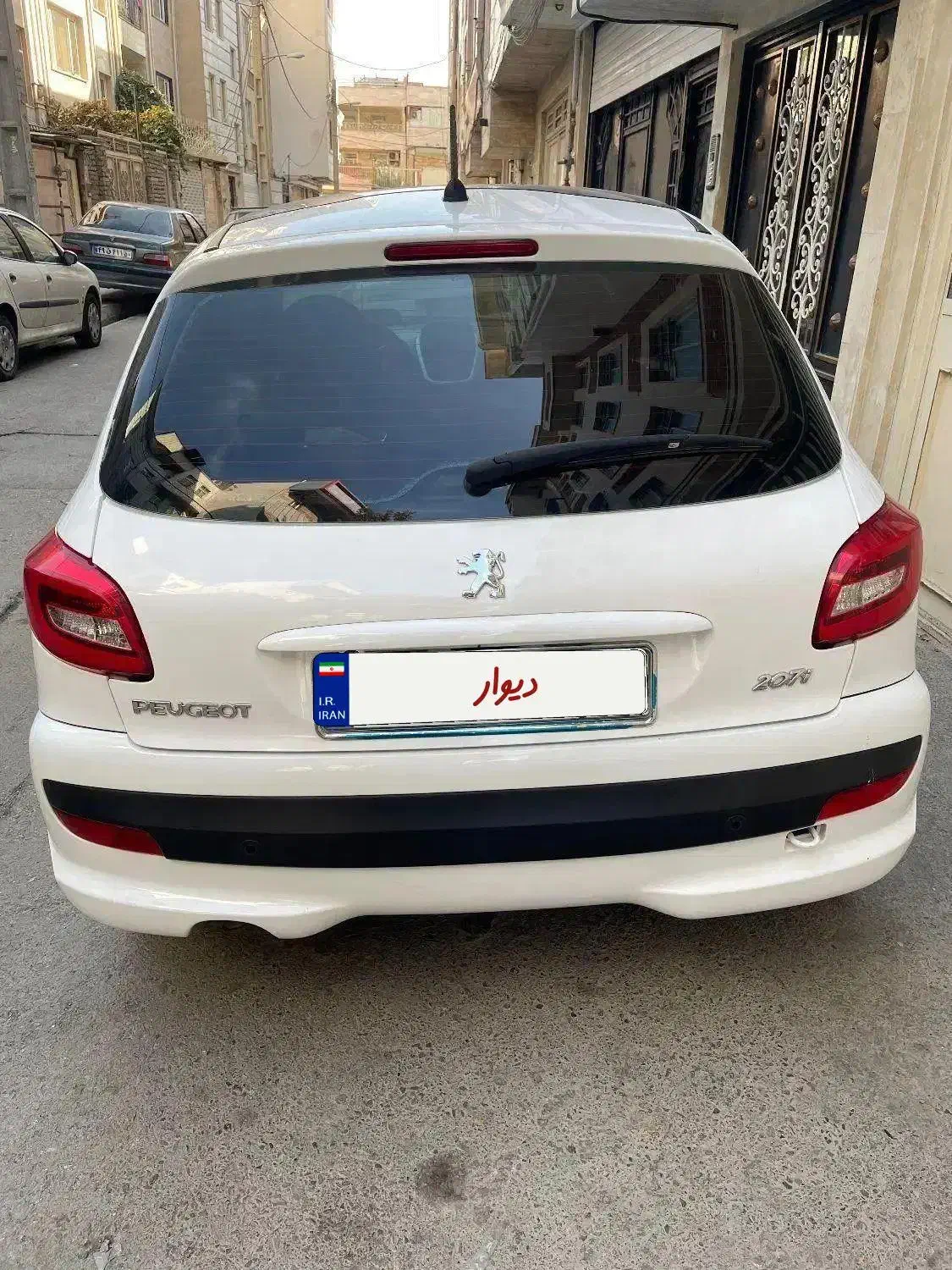 پژو ۲۰۷ سقف پانا|خودرو سواری و وانت|کرج, عظیمیه|دیوار