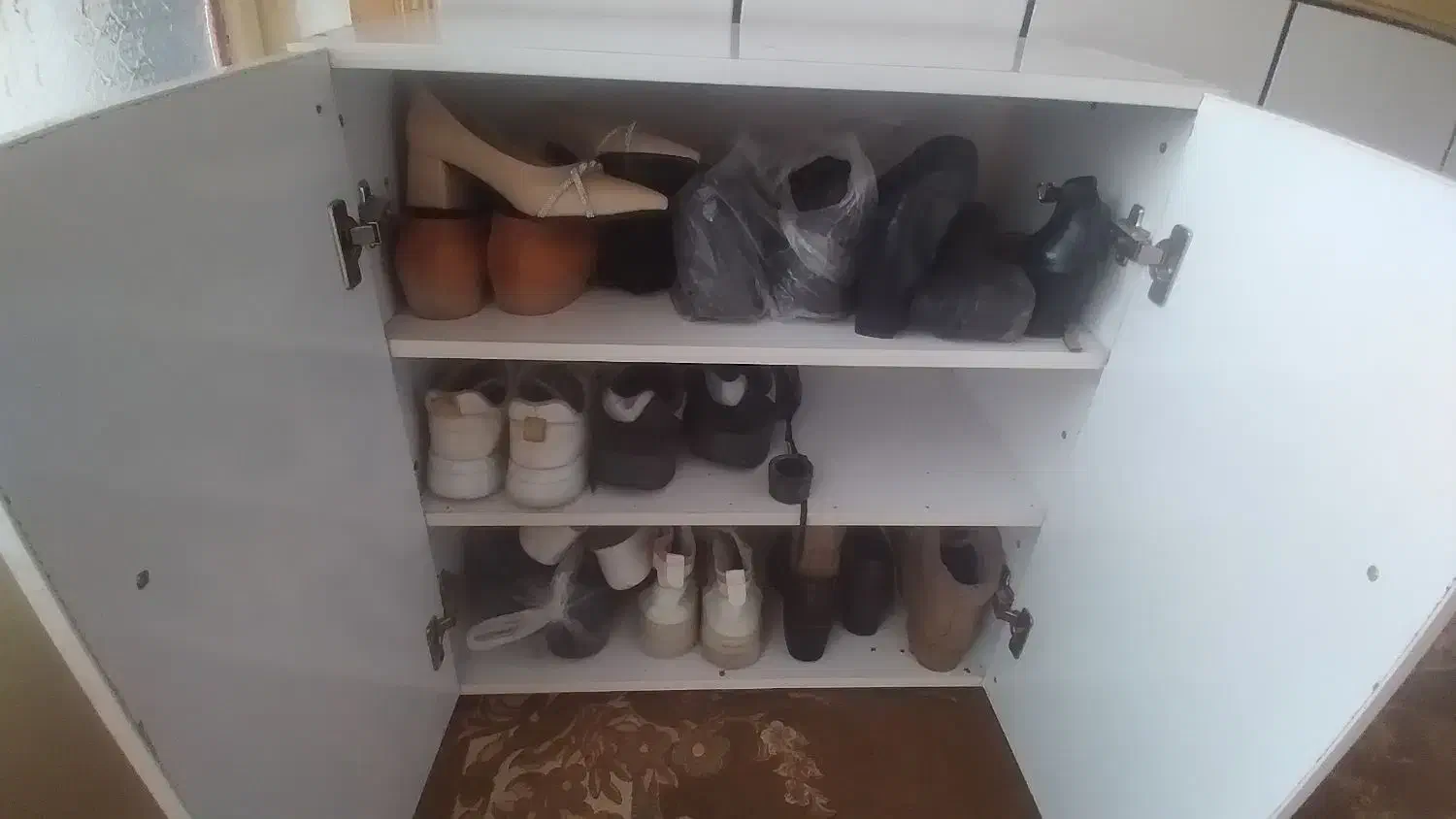 جا کفشی در حد نو بفروش میرسد|جاکفشی، کمد، دراور|ایذه, |دیوار