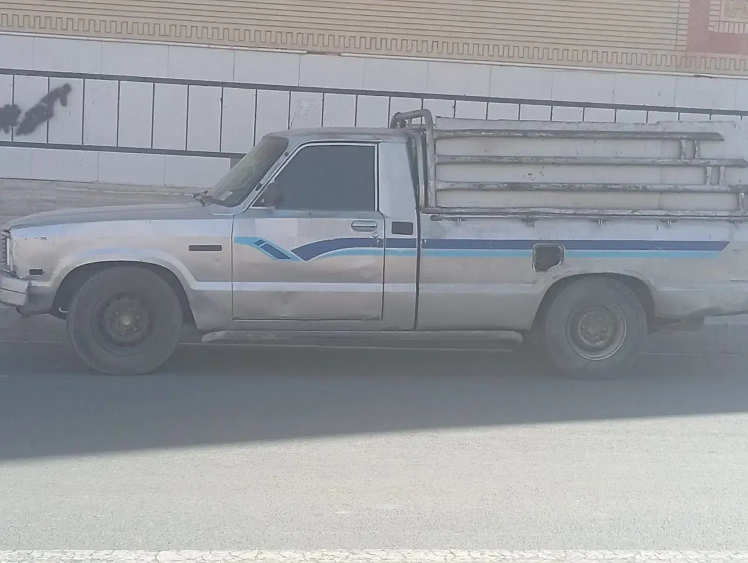 وانت مزدا 2000 تک کابین|خودرو سواری و وانت|قم, پردیسان|دیوار