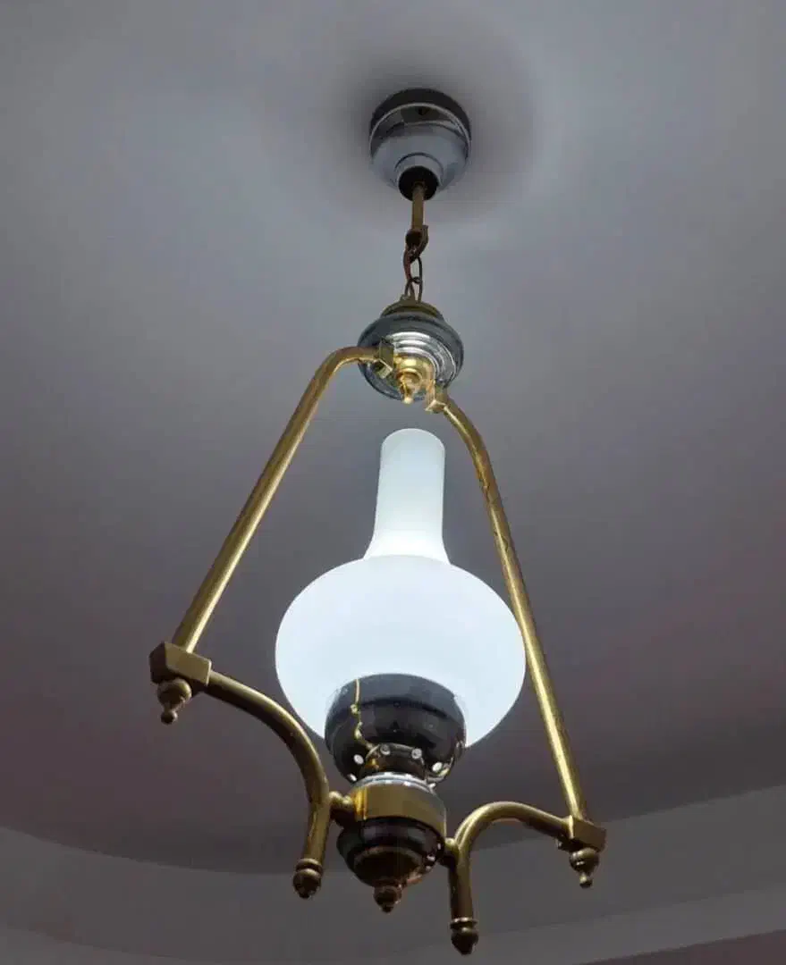 لوستر|لوستر و چراغ آویز|رشت, رشتیان|دیوار