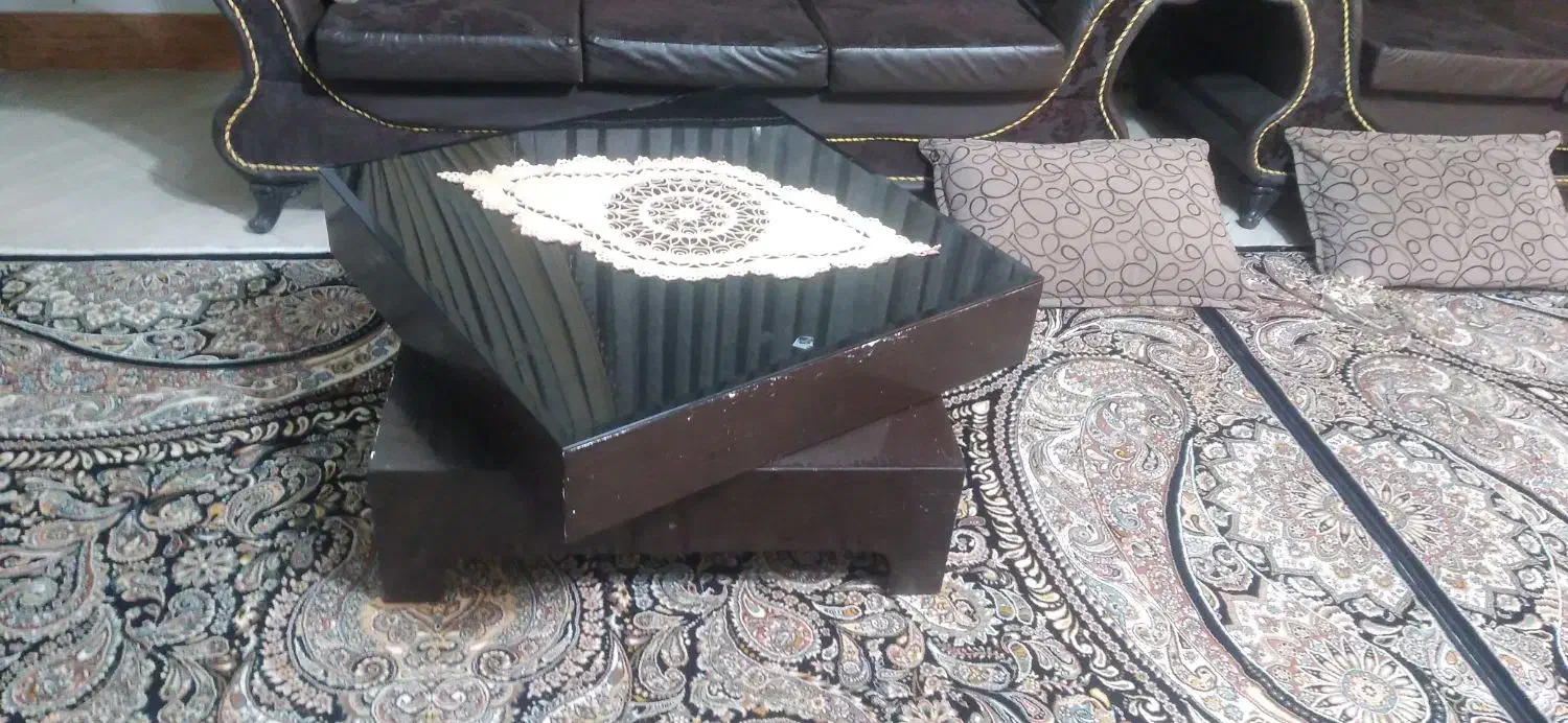 یه سری لوازم فروشی|مبلمان خانگی و میز عسلی|قره چای, |دیوار