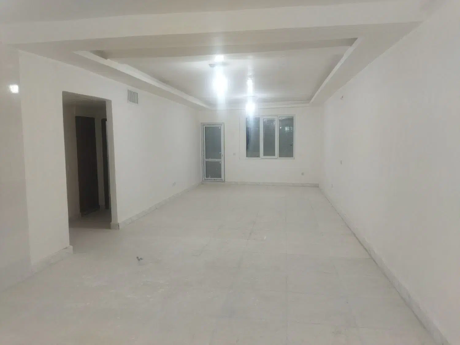 بهشتی ۴۴ طبقه پنجم|فروش آپارتمان|زاهدان, |دیوار