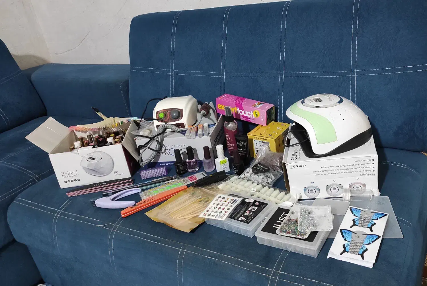 وسایل کاشت ناخن|آرایشی، بهداشتی، درمانی|یاسوج, |دیوار