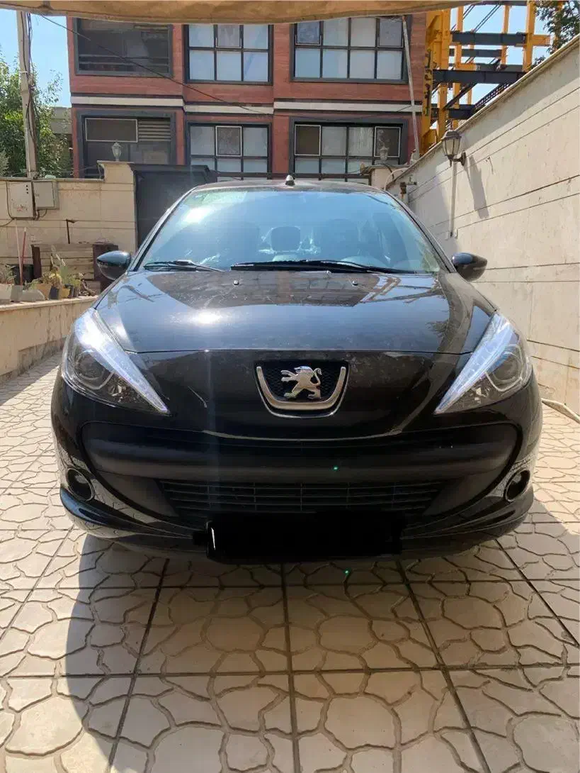 پژو ۲۰۷ مدل ۱۴۰۴ tu5 دنده دستی سقف فلز مشکی|خودرو سواری و وانت|شیراز, عفیف‌آباد|دیوار