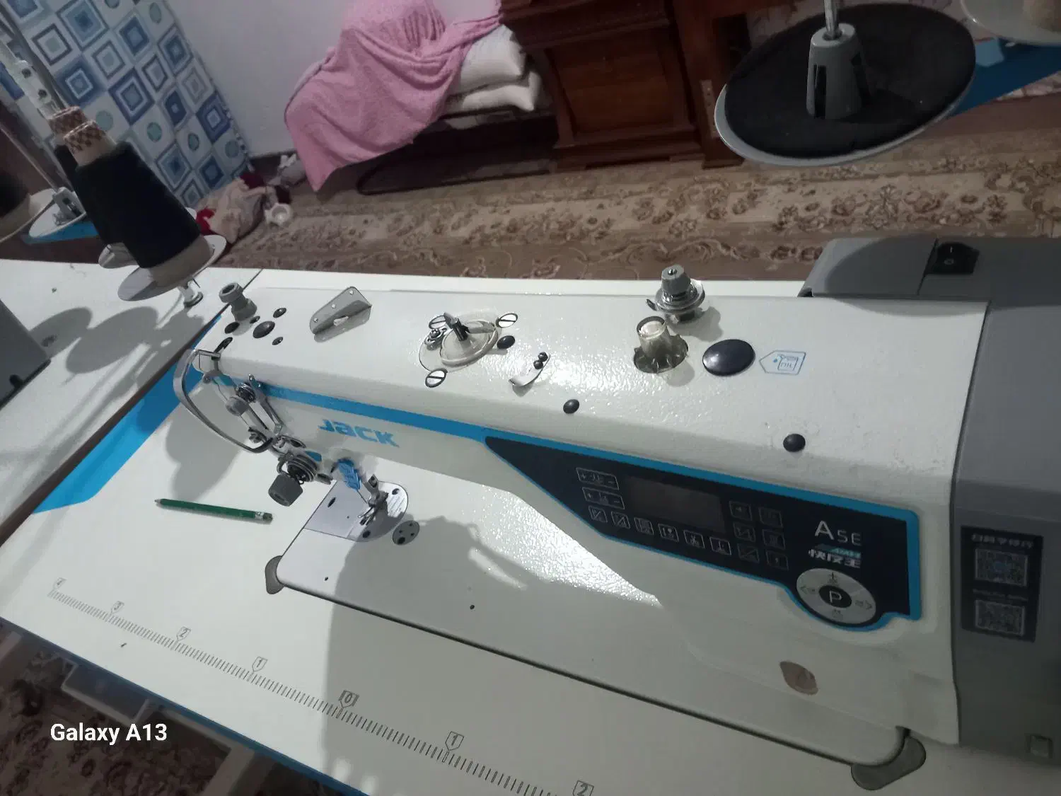 چرخ خیاطی جک a5 و سردوزc4 اتوماتیک|چرخ خیاطی و ریسندگی|کرج, حسن آباد|دیوار