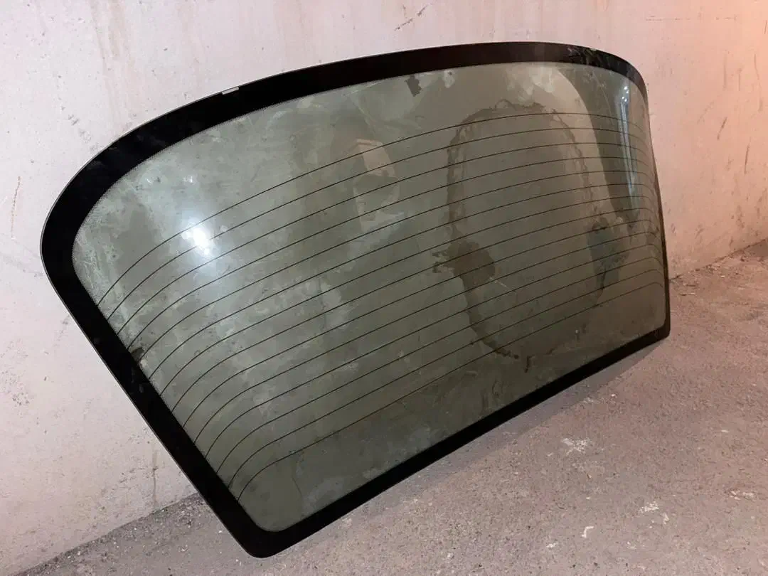 شیشه عقب تویوتا کرونا نو جلو داشبورد بنز و کمک فنر|قطعات یدکی و لوازم جانبی|پردیس, فاز ۳|دیوار