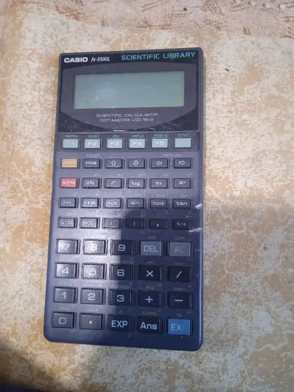 یک دستگاه ماشین حساب کاسیو مدل fx5500l|لوازم التحریر|ایلام, |دیوار