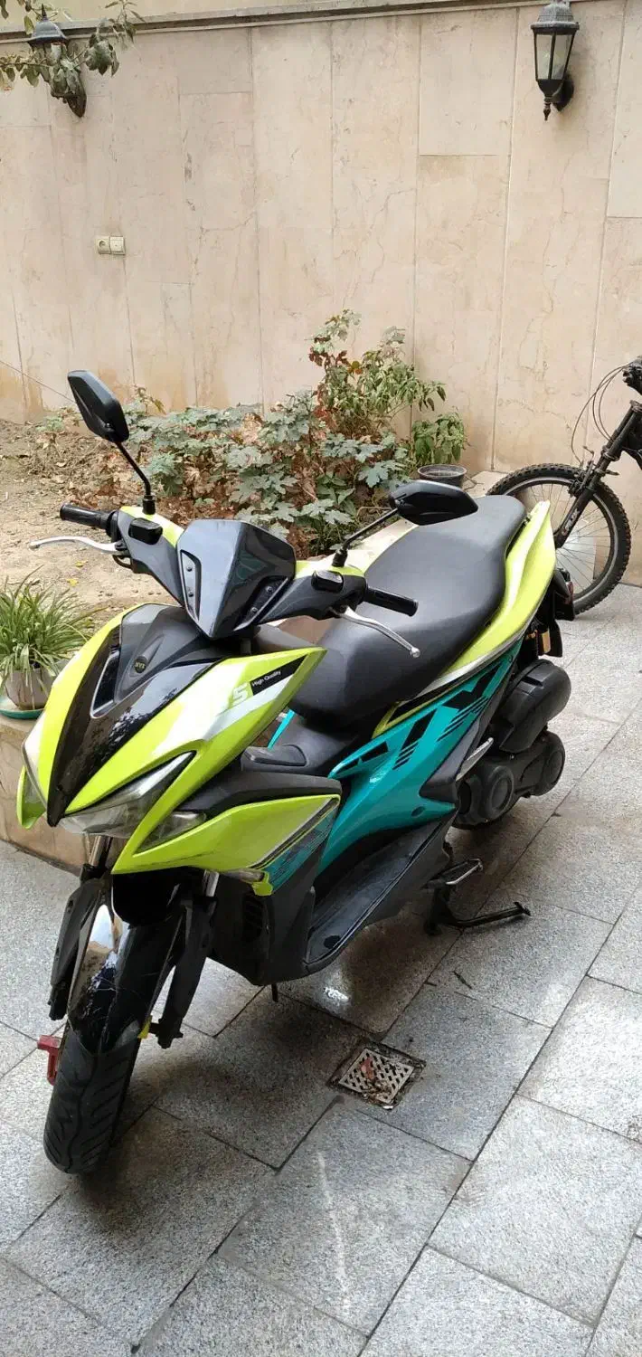 NVX طرح آیروکس.مدل1401.  37000 تا کار|موتورسیکلت|تهران, ابوذر|دیوار