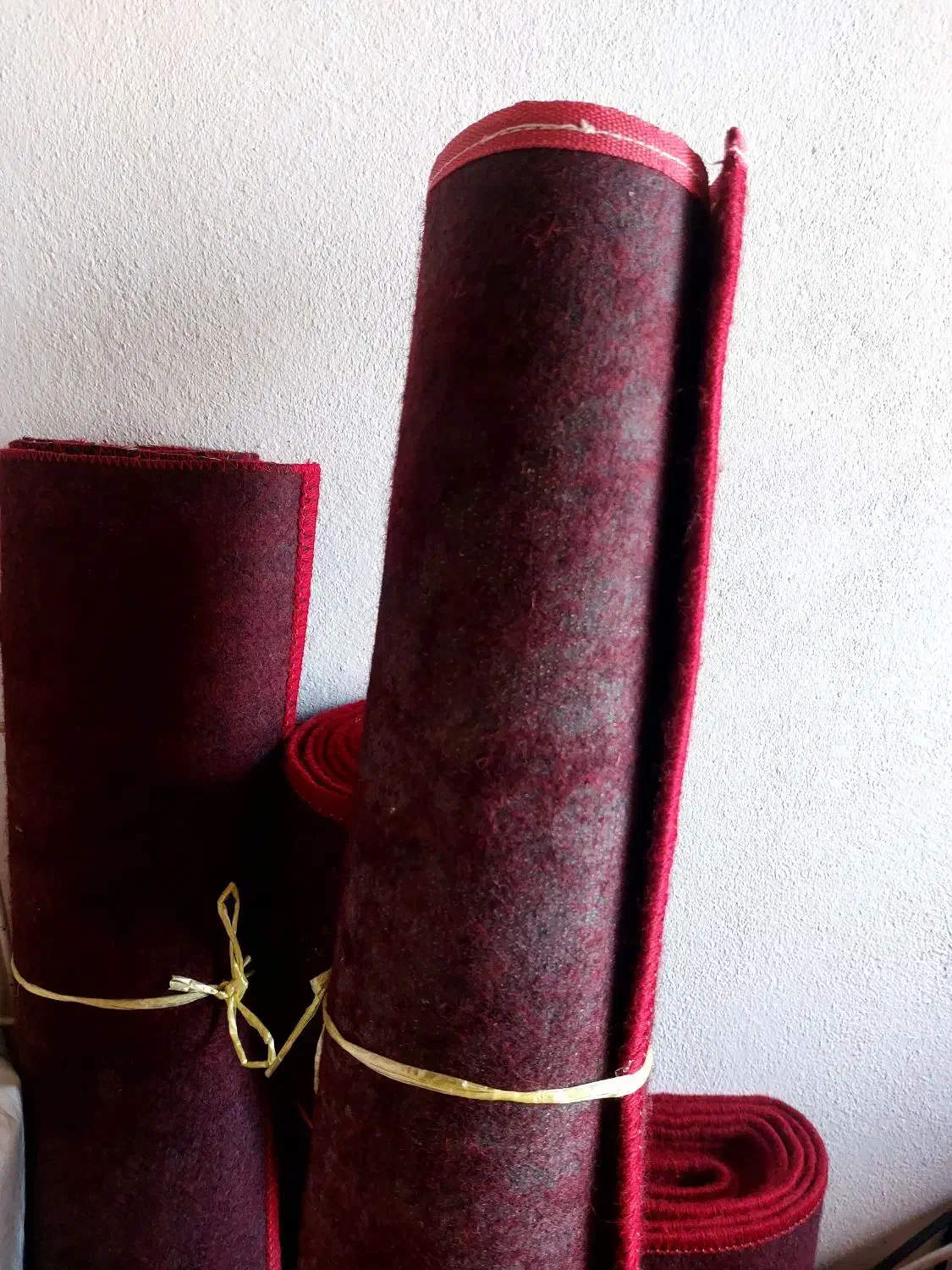 موکت تشریفاتی قرمز|موکت|محمودآباد, |دیوار