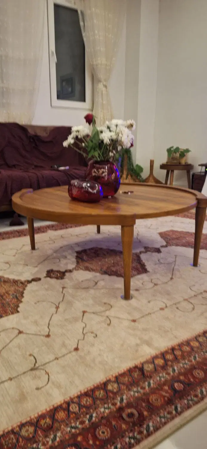 گل میز|مبلمان خانگی و میز عسلی|شفت, |دیوار