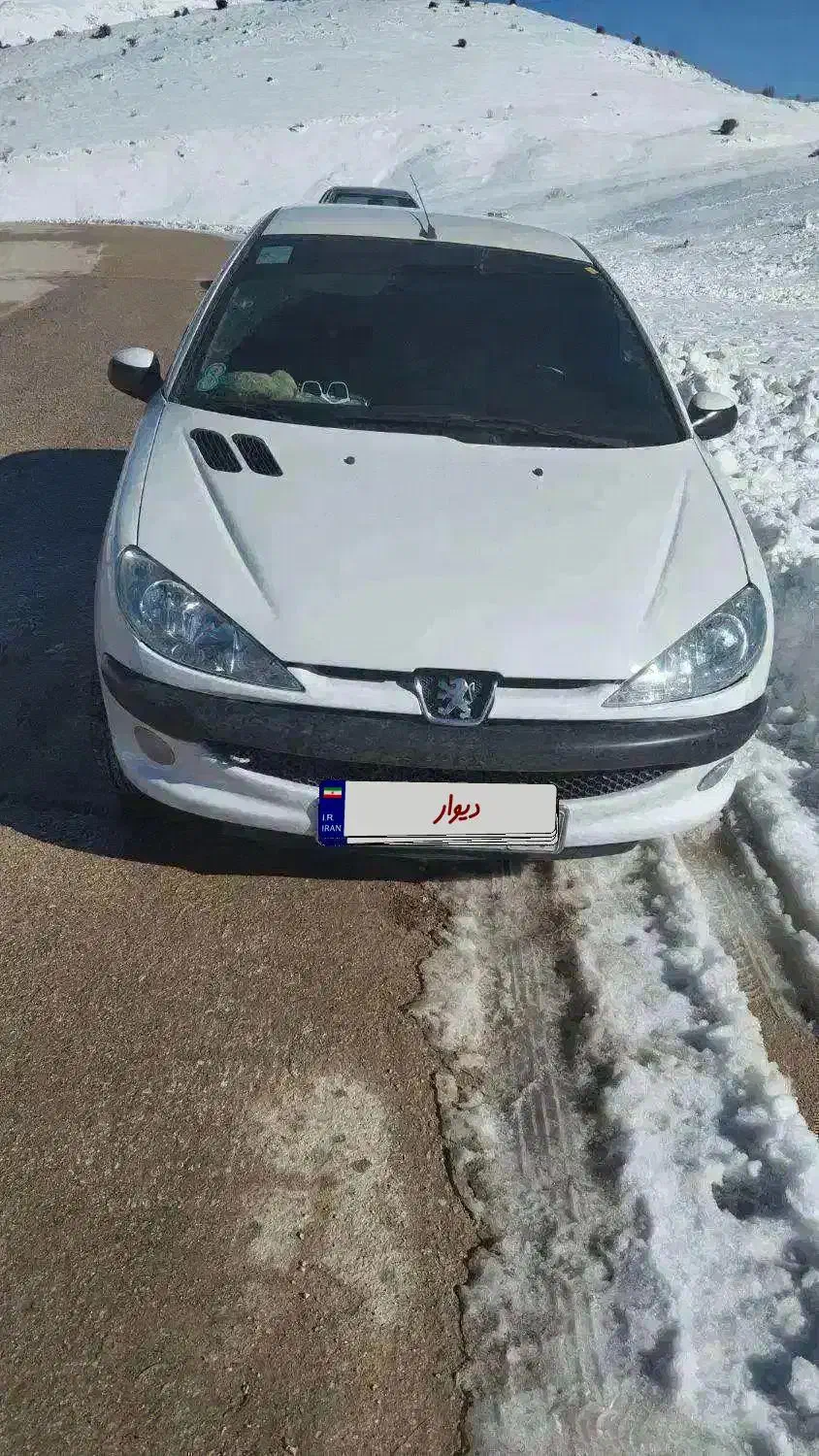 پژو۲۰۶ تیپ۵|خودرو سواری و وانت|یاسوج, |دیوار