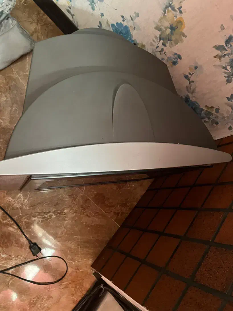 تلوزیون|تلویزیون و پروژکتور|جیرفت, |دیوار