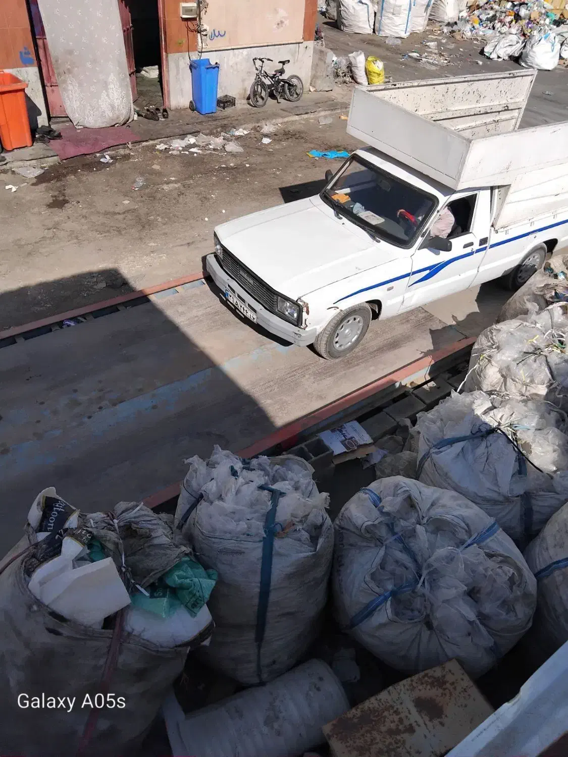 خرید کارتن|عمده‌فروشی|اصفهان, احمدآباد|دیوار