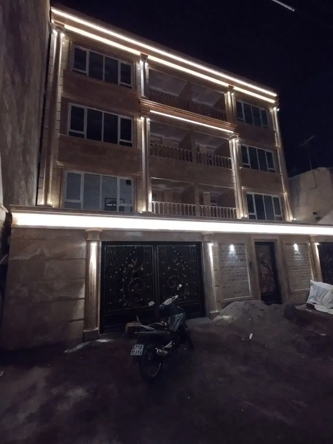 فروش آپارتمان داخل شهر کلید نخورده|فروش آپارتمان|مراغه, |دیوار