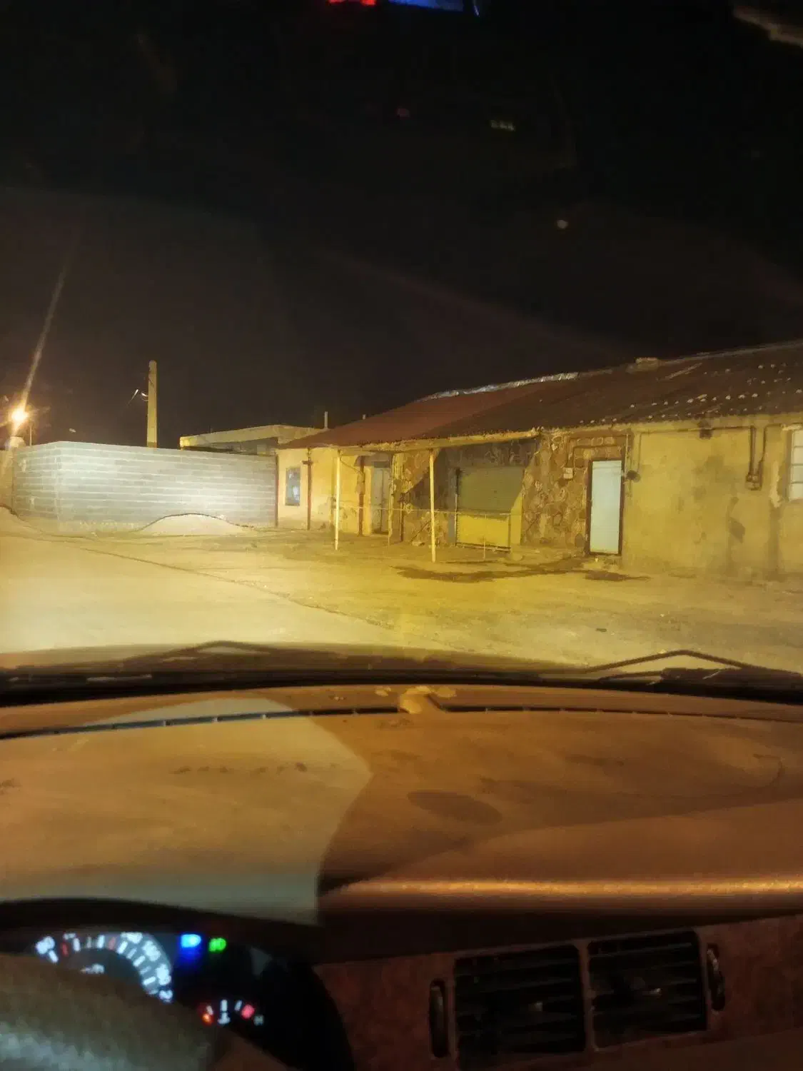 فروش  خانه کلنگی ومغازه آب شیرین گچساران|فروش خانه و ویلا|دوگنبدان, |دیوار