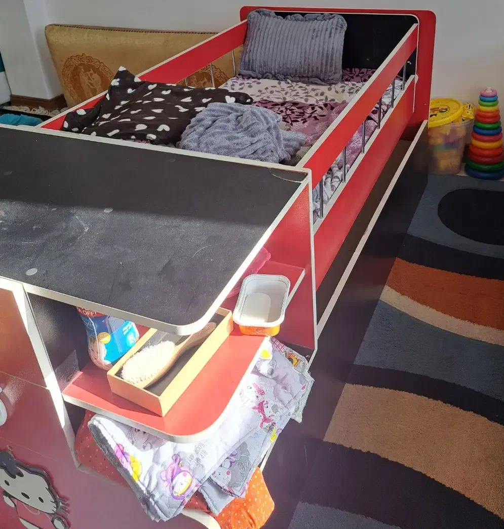 فروش گهواره نوزاد و تخت نوجوان|تخت و صندلی بچه|دزفول, |دیوار