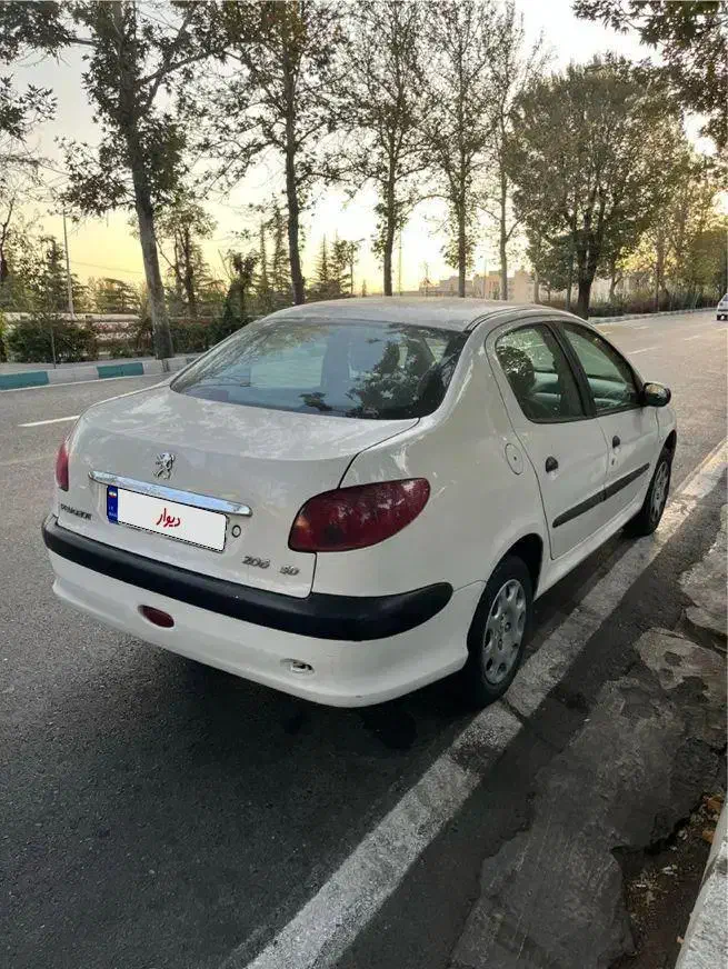 پژو 206 SD V20، مدل ۱۳۸۸|خودرو سواری و وانت|تهران, سعادت‌آباد|دیوار