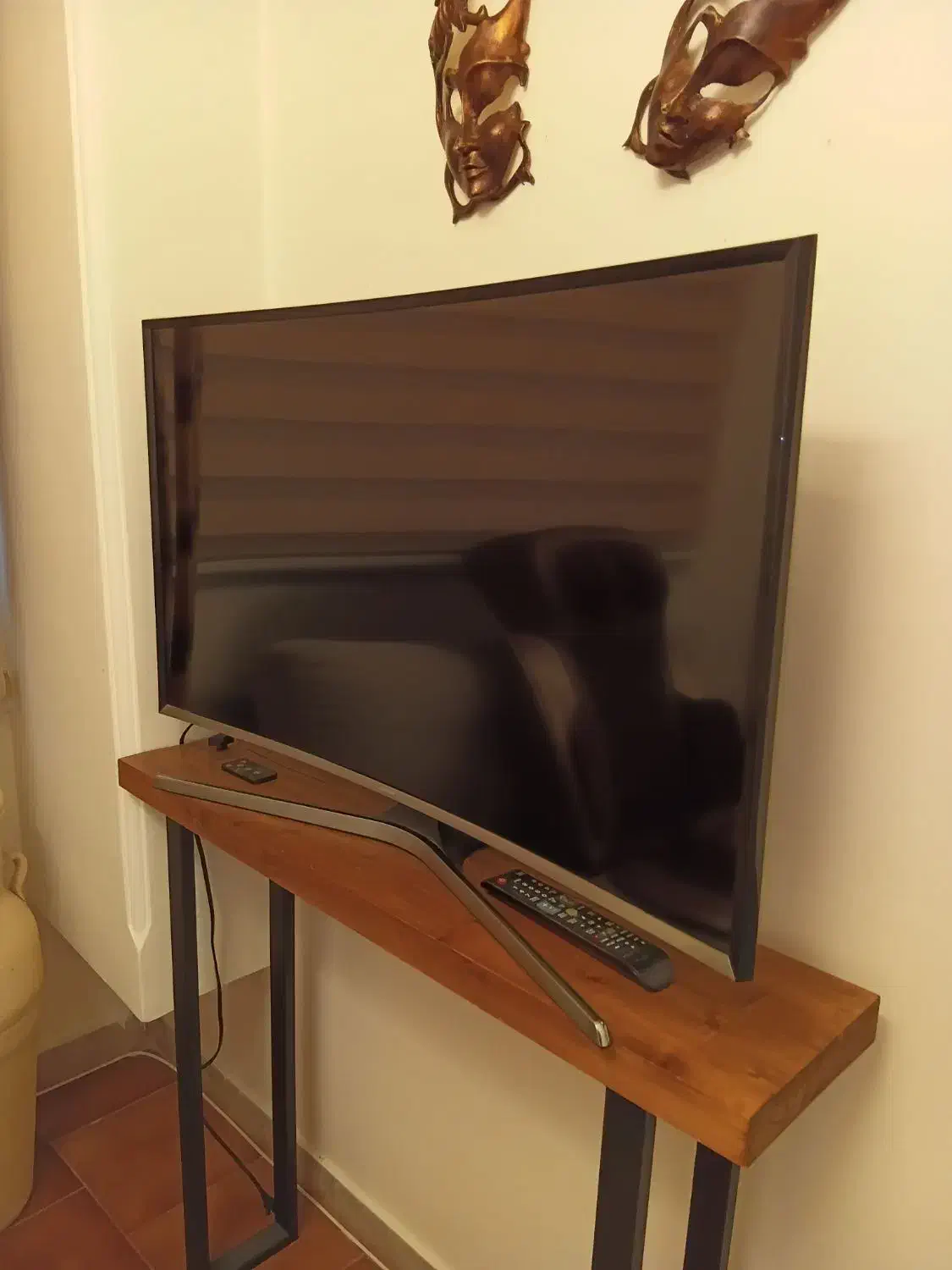 تلویزیون سامسونگ ۴۰ اینچ کره|تلویزیون و پروژکتور|تهران, تهرانپارس جنوبی|دیوار