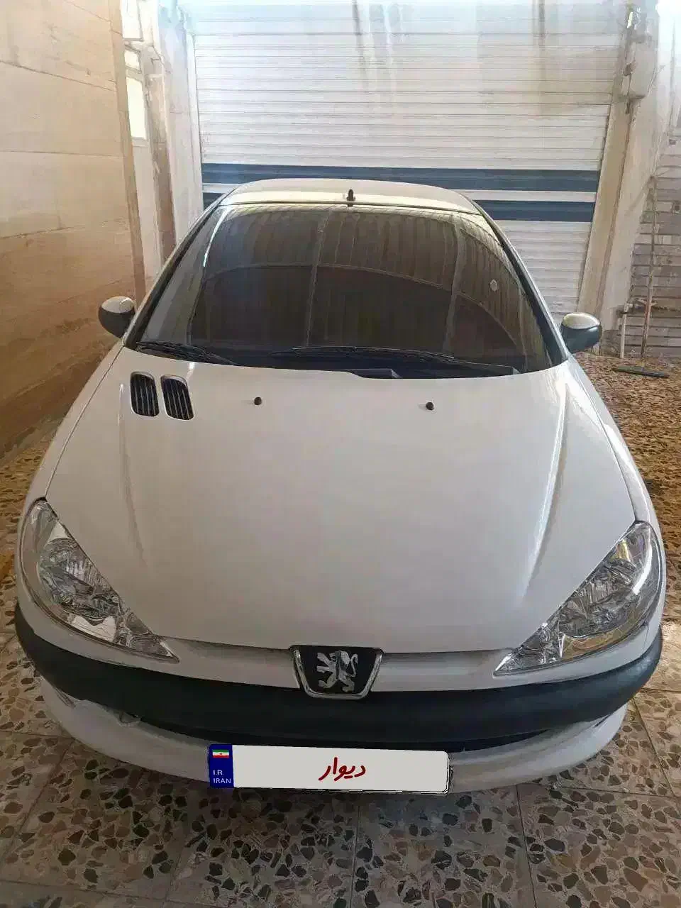 ۲۰۶صندوقدار v8 تک برگ سند|خودرو سواری و وانت|اهواز, شهرک نفت|دیوار