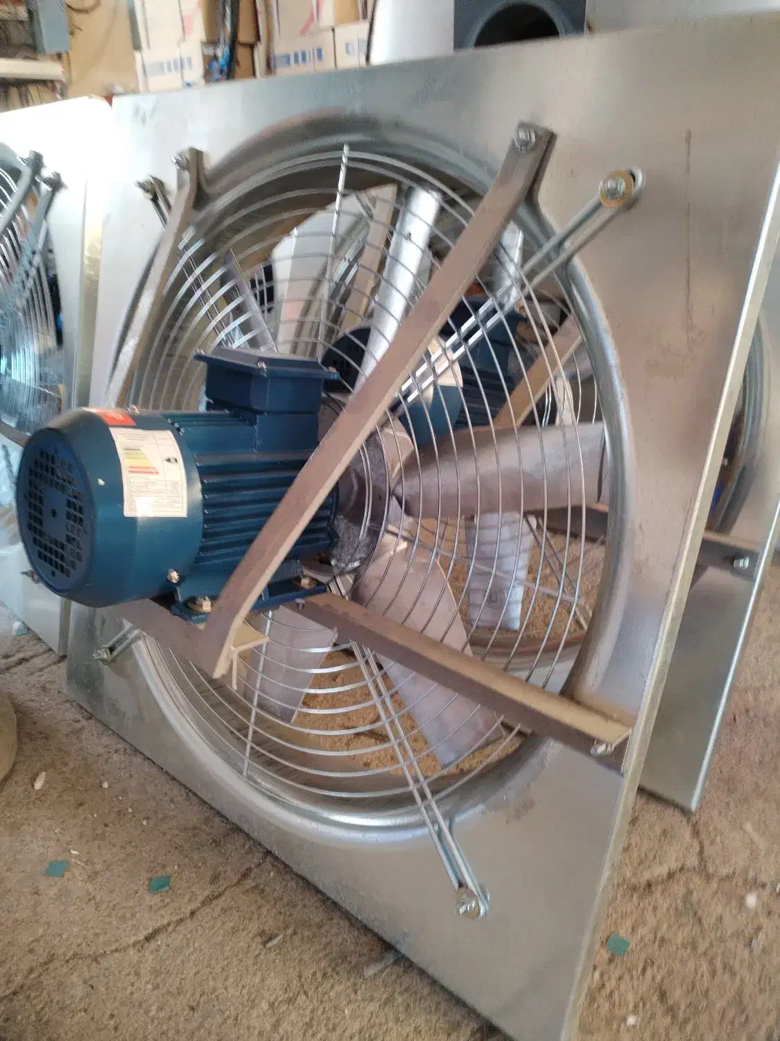 فن (هواکش) صنعتی پروانه آلمینیوم 2 اسب|عمده‌فروشی|دهاقان, |دیوار