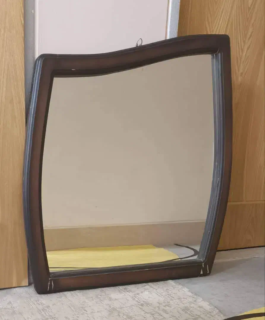 آیینه دیواری|آینه|نجفآباد, پادگان|دیوار