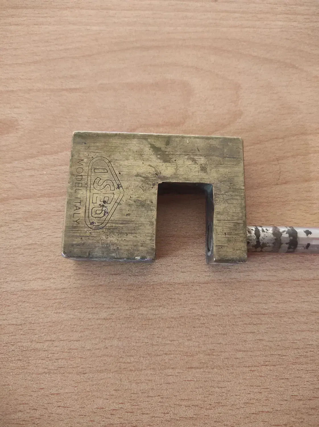 قفل برنجی|مصالح و تجهیزات ساختمان|اصفهان, گرکان|دیوار