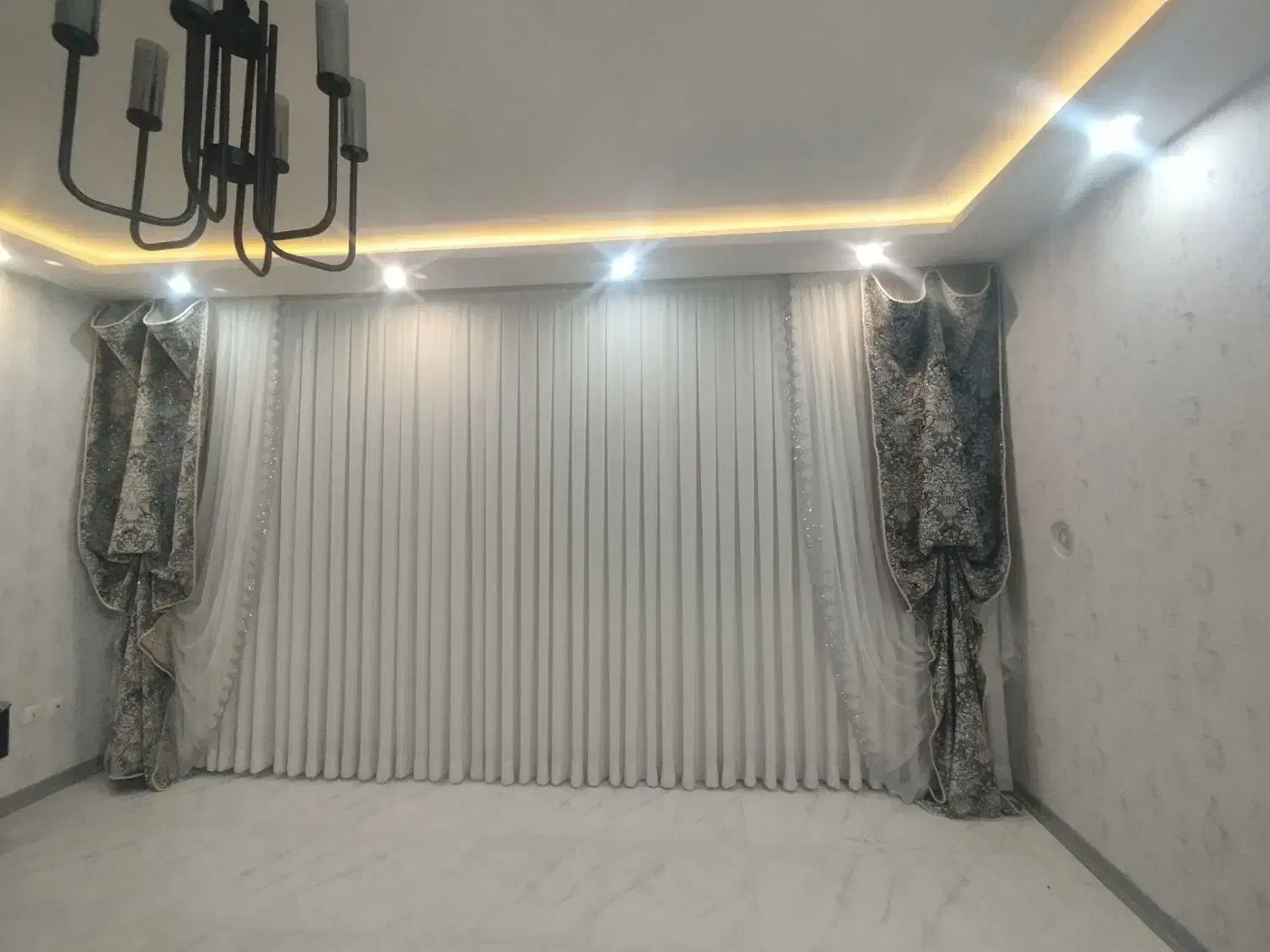 پرده پذیرایی و سالن پانچی|پرده، رانر، رومیزی|مشهد, دانشجو|دیوار