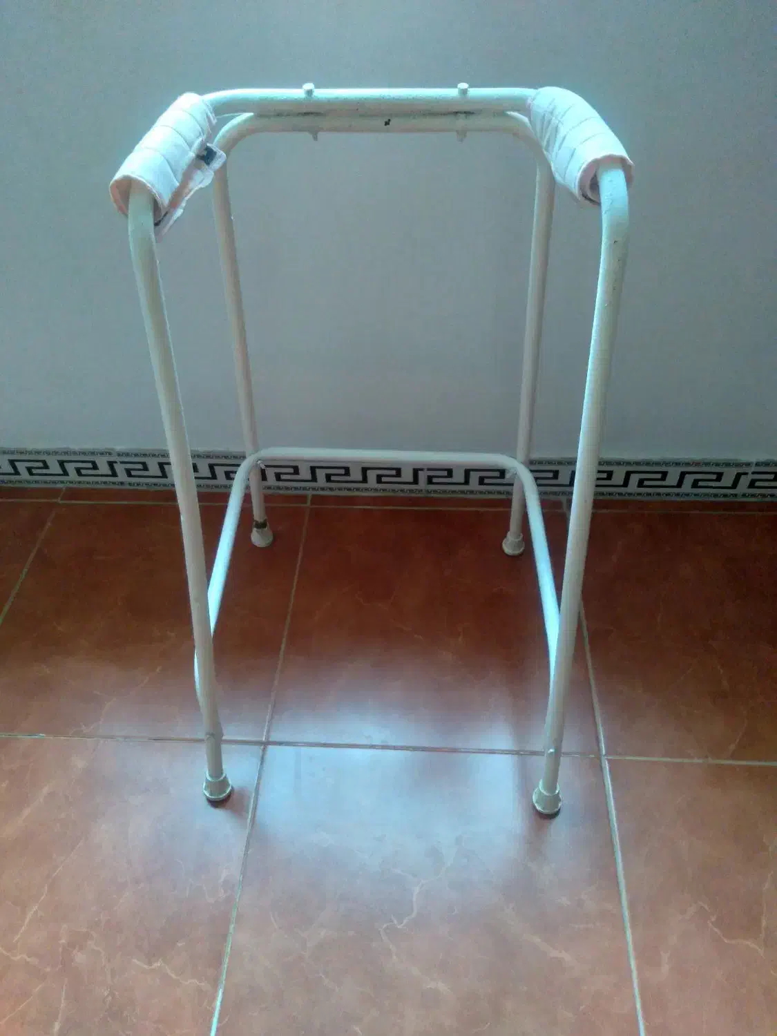 واکر اهنی|آرایشی، بهداشتی، درمانی|لنگرود, |دیوار