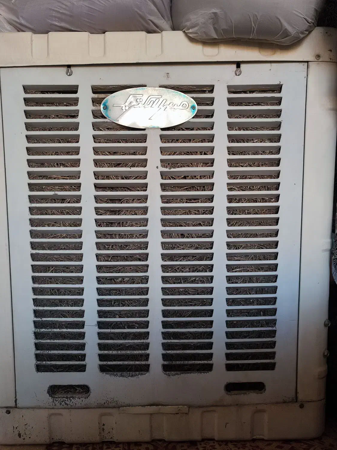 کولرآبی|کولر آبی|کازرون, |دیوار