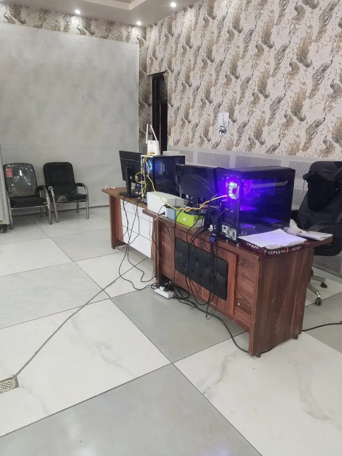 ادمین سایت آشنا با سئو|استخدام رایانه و فناوری اطلاعات|کرج, کمال‌شهر|دیوار