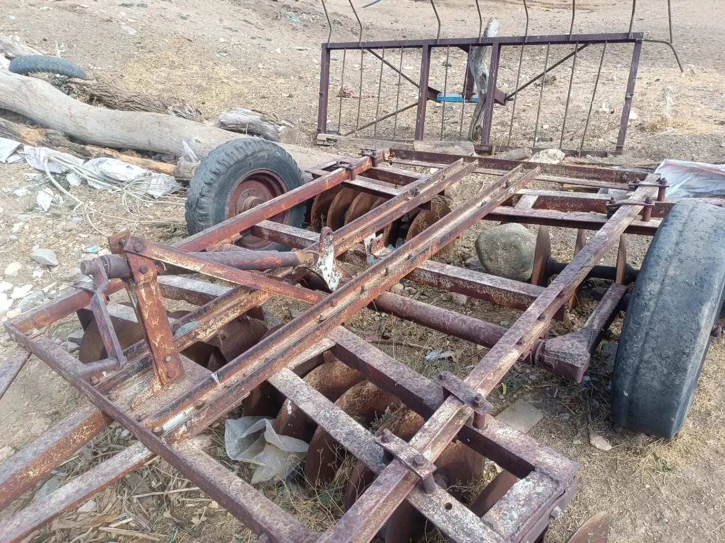 دیسک ۲۸ پره ،جهاد..|قطعات یدکی و لوازم جانبی|دیواندره, |دیوار