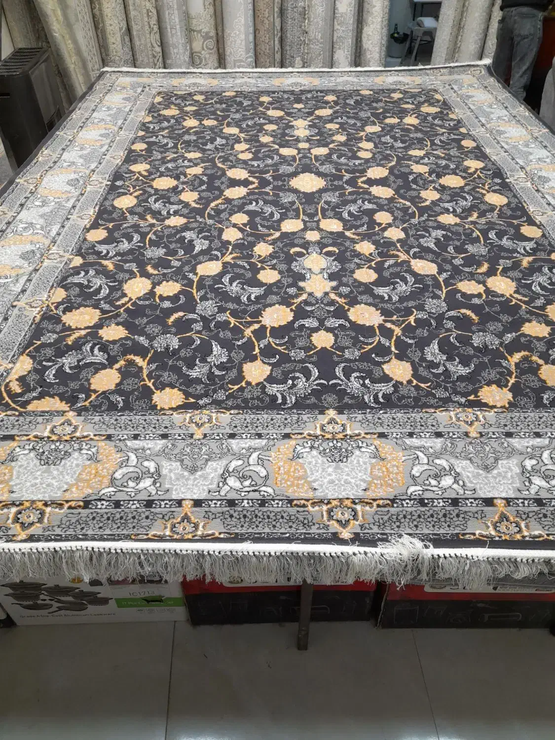 تعویض فرش و مبل کهنه با نو|فرش|چناران, |دیوار