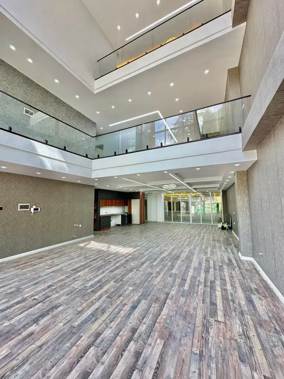 فروش مدرن ترین تریبلکس جنگلی|فروش خانه و ویلا|امیرآباد, |دیوار